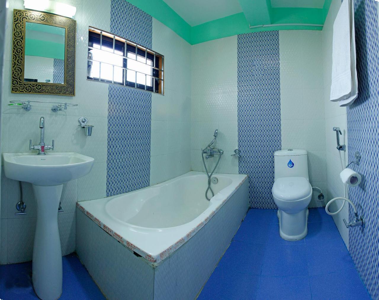 Hotel Blue Magnet Pokhara Eksteriør bilde