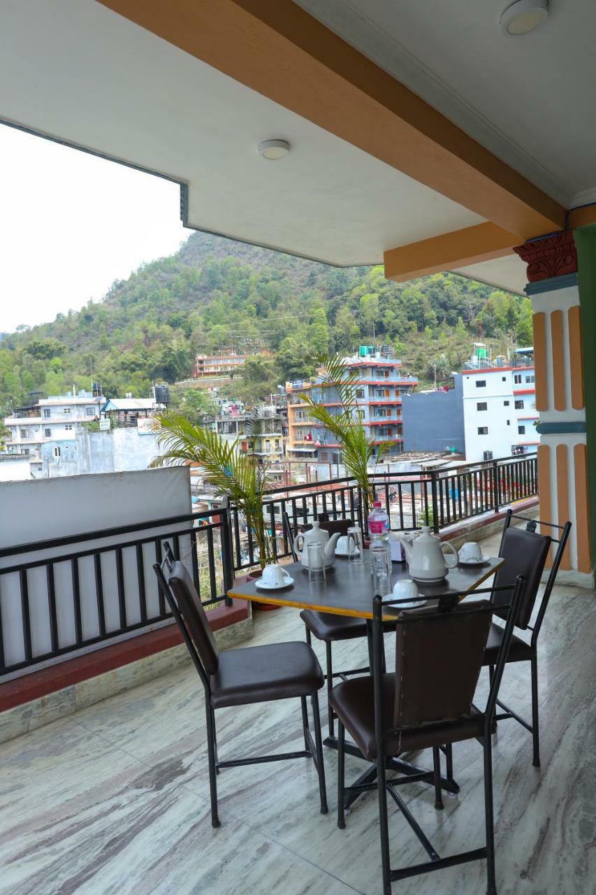 Hotel Blue Magnet Pokhara Eksteriør bilde