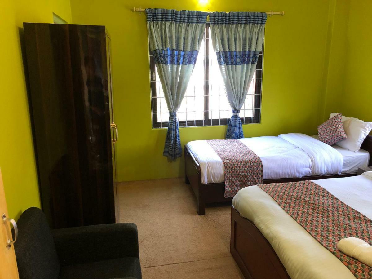 Hotel Blue Magnet Pokhara Eksteriør bilde
