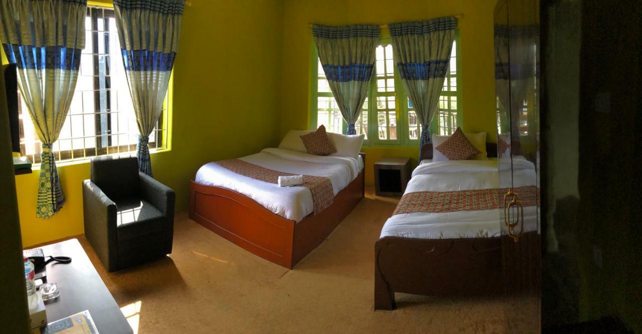 Hotel Blue Magnet Pokhara Eksteriør bilde